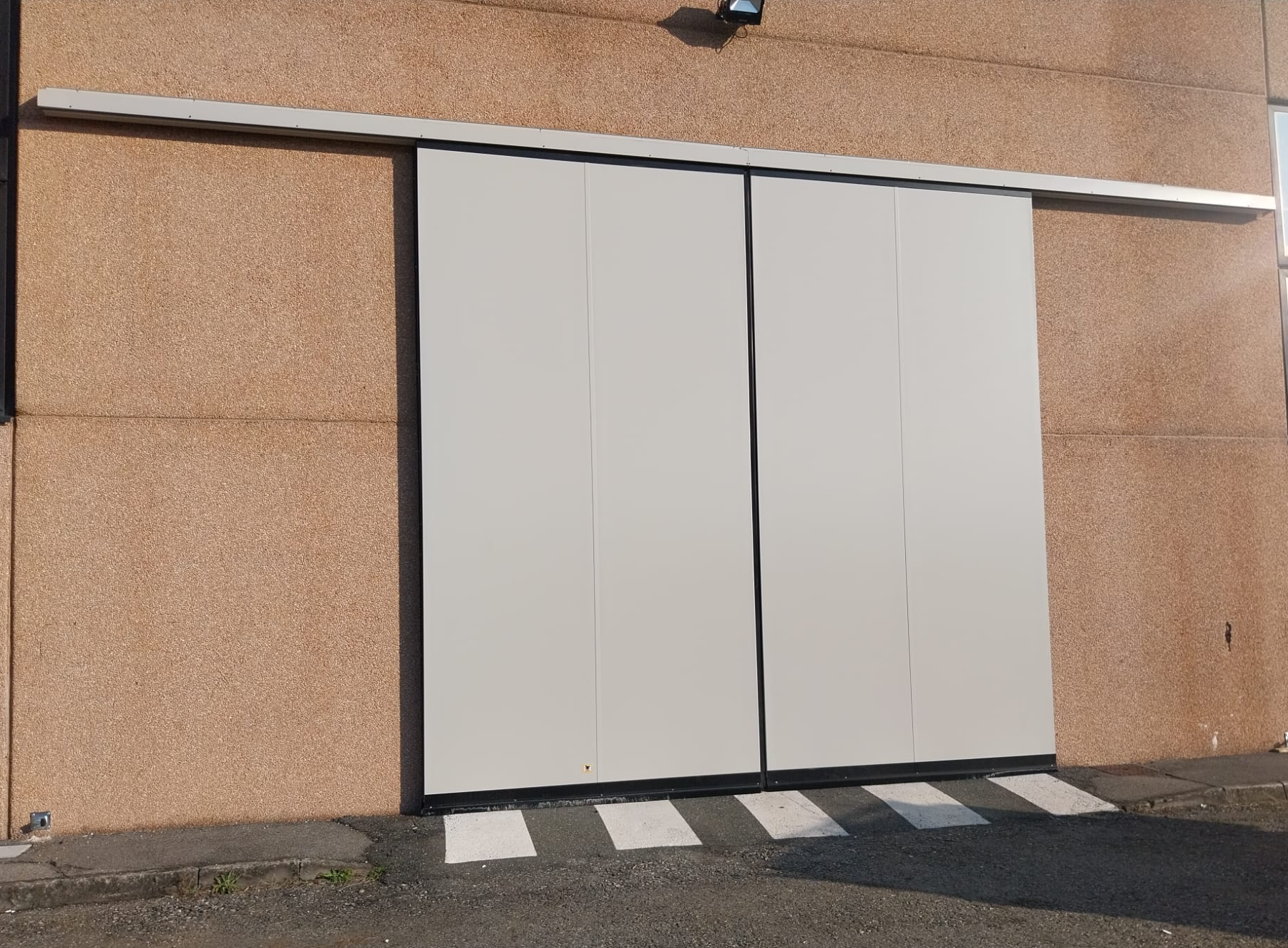 Securvip SCR RAL 9002