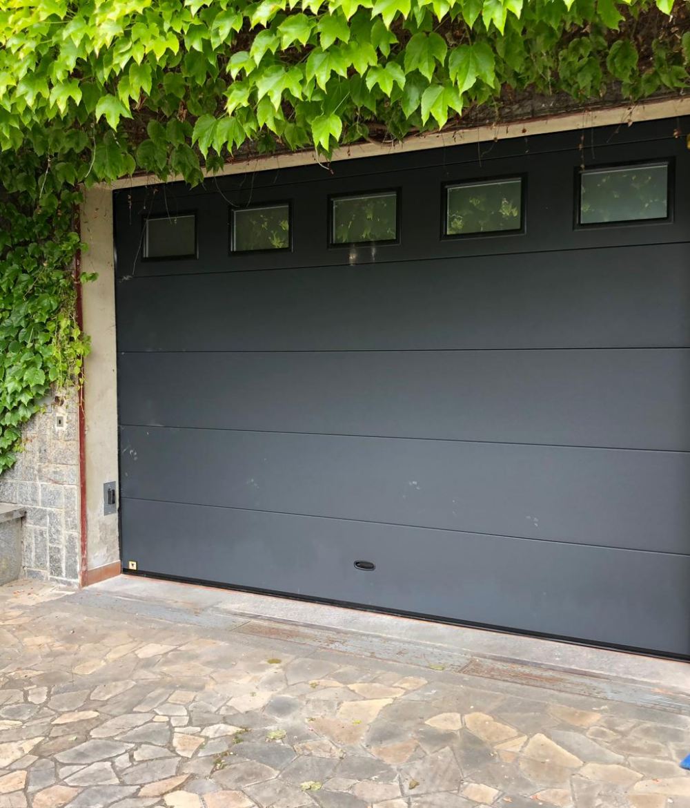 Portoni Sezionali Residenziali Pastore - Memphis