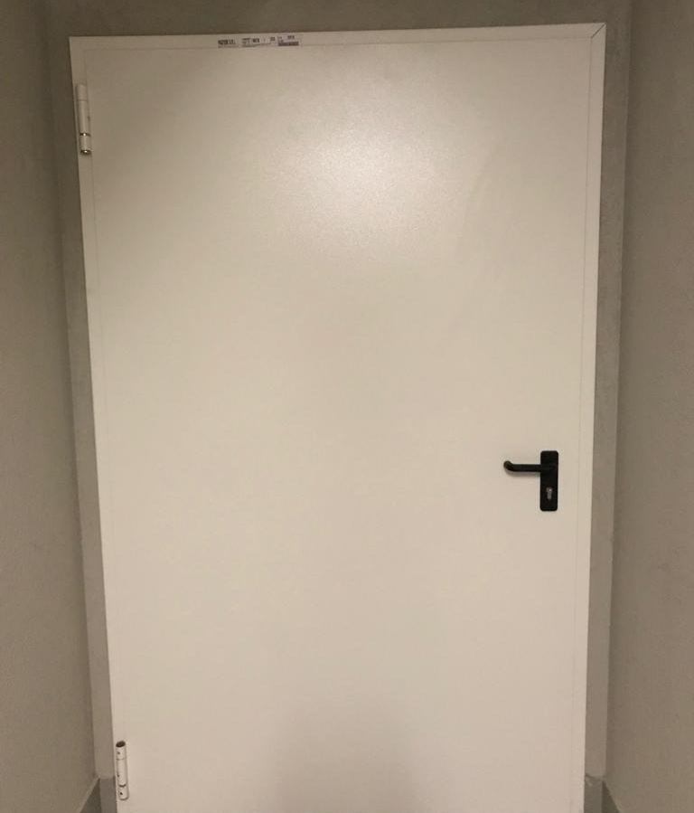 Porte tagliafuoco Negozi Pastore - Apir E Reversibile