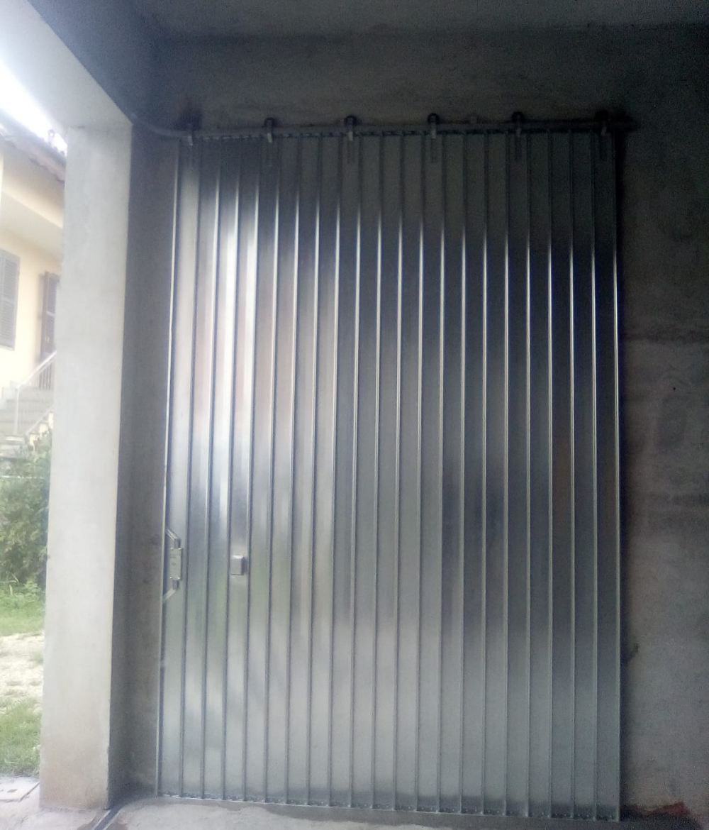 Porte Garage Scorrevoli Pastore - Lampo Monolamiera