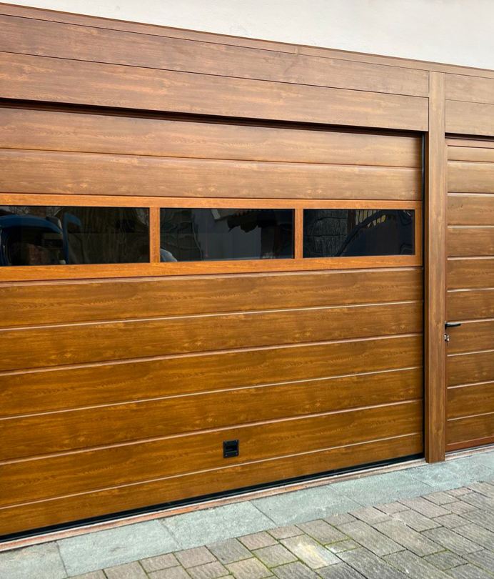 Portone Sezionale Garage Pastore tinta legno