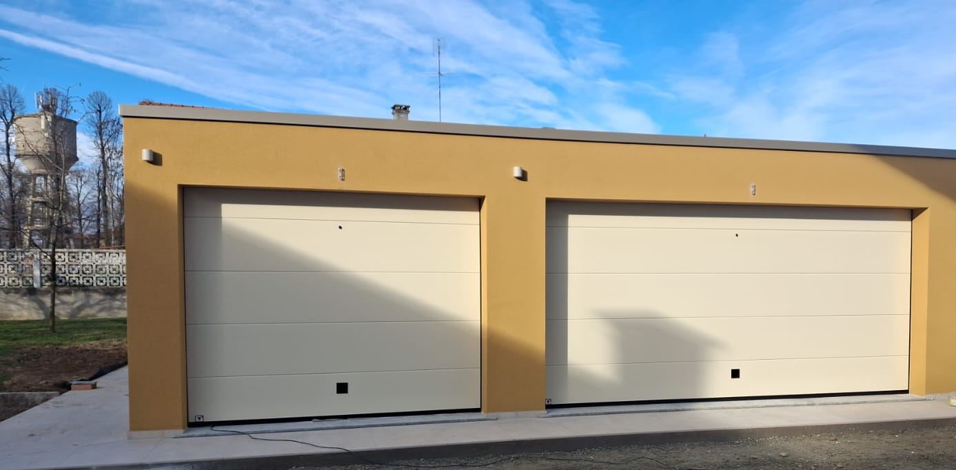 Pastore - Memphis RAL 9010 Liscio